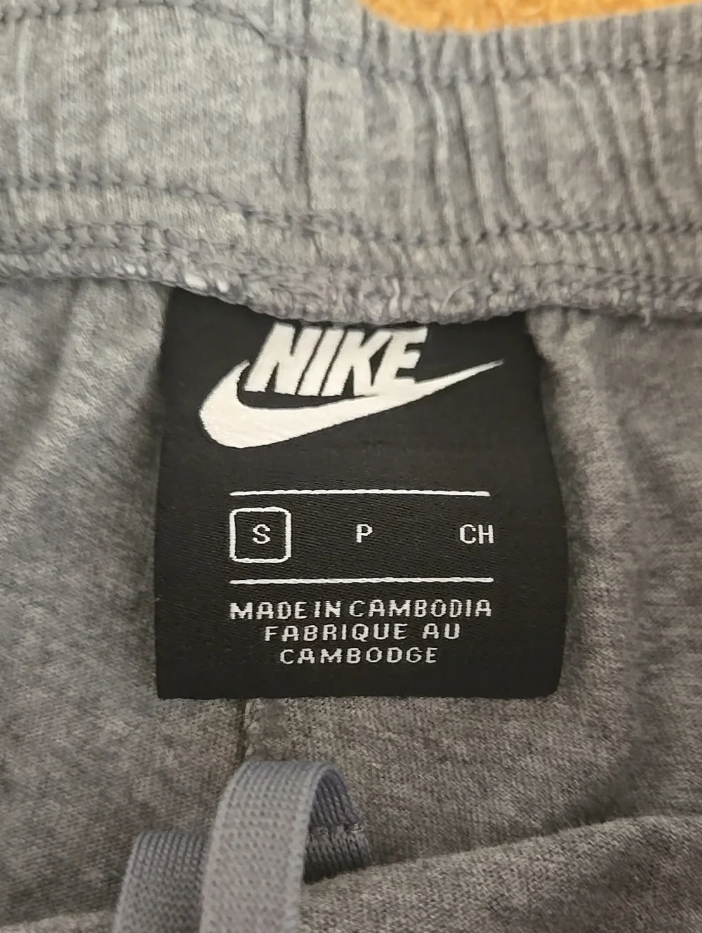 Nike girls smalll